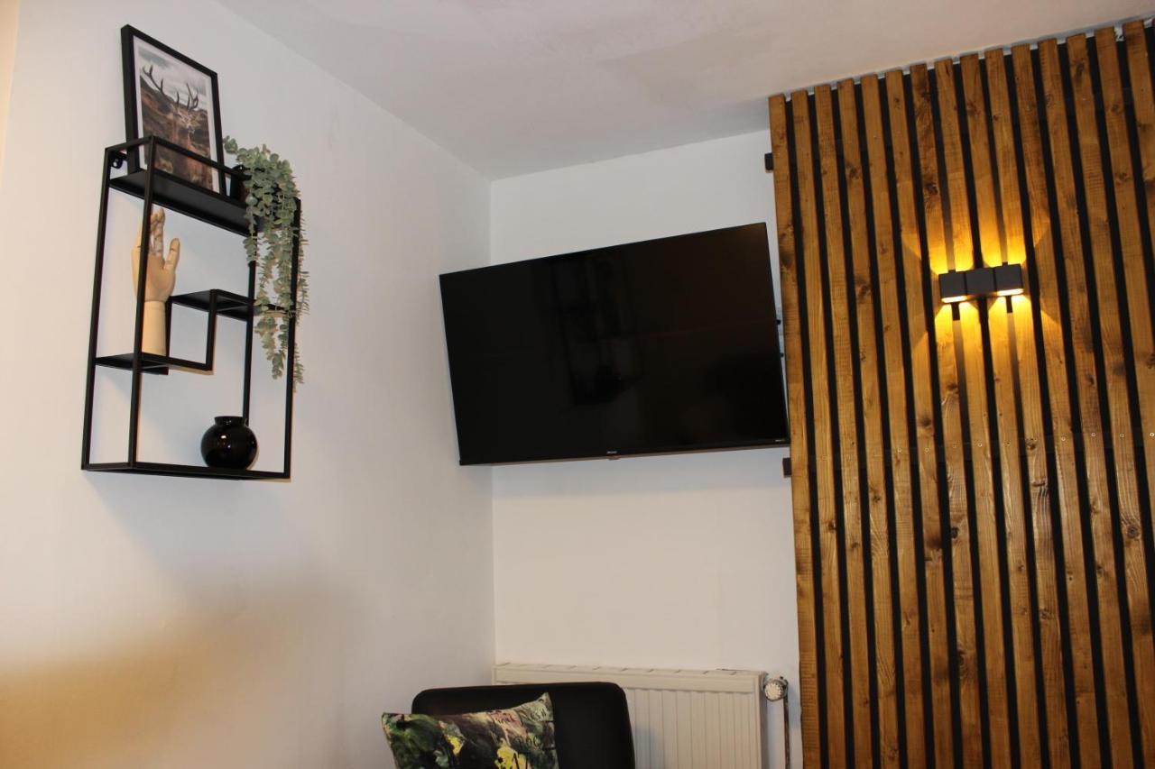 Kleine Souterrain Wohnung Naehe Hamburg 노이불름슈토르프 외부 사진